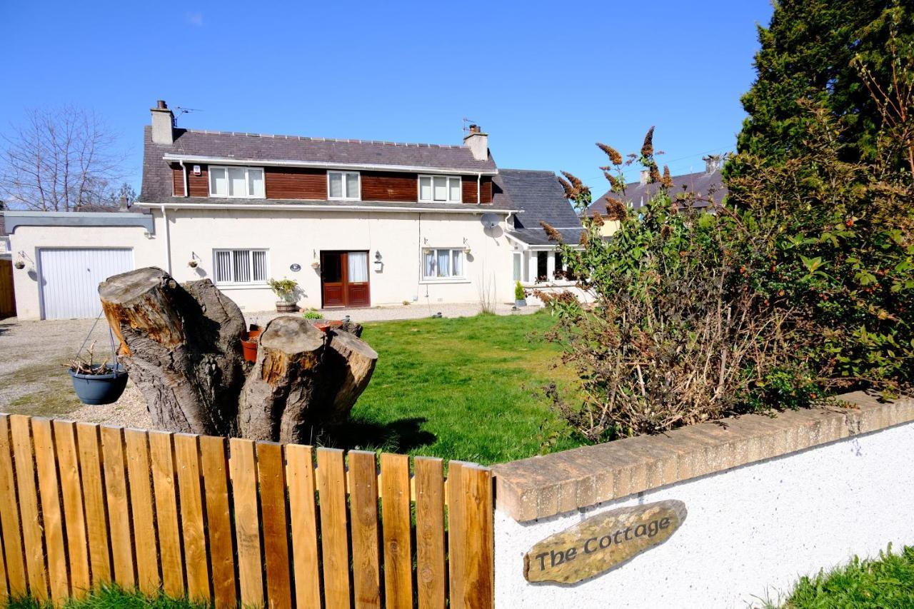 Lovely 1-Bedroom Apartment With Free Parking Inverness Exterior foto